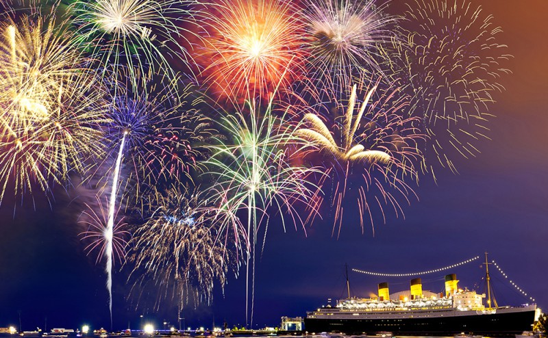 Vuurwerk aan het water